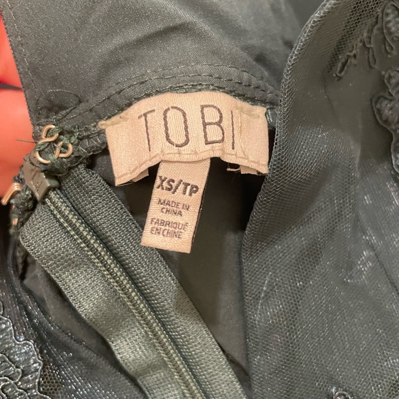 Emerald Green Mini Dress - Picture 5 of 6